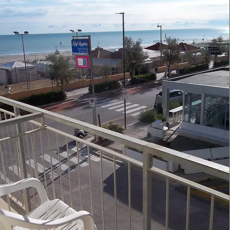 Italia Отель Сенигаллия