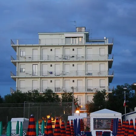 Italia 3* Сенигаллия