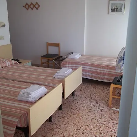 Italia Отель 3*